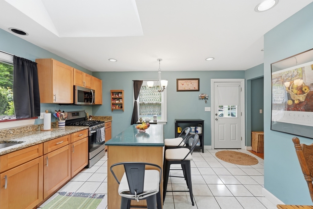 137 South St