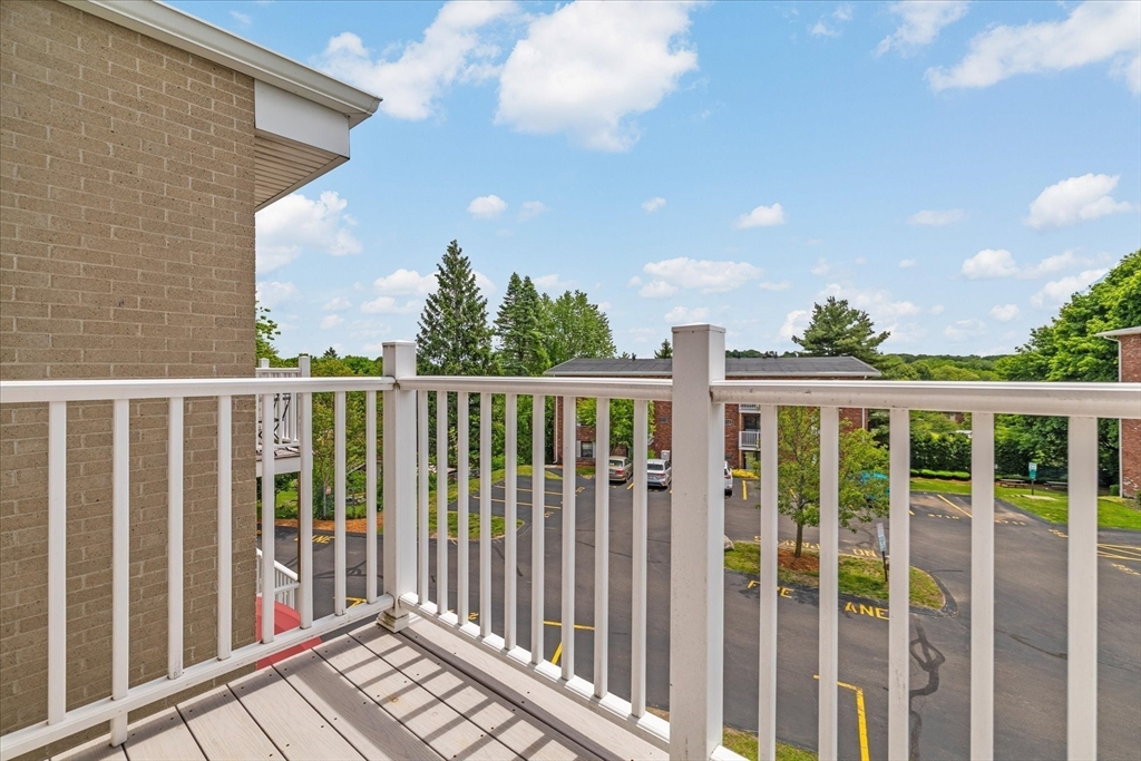 35 Hosmer St # 24
