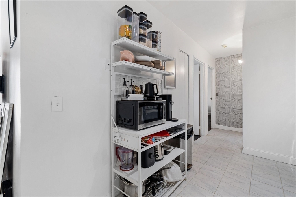 35 Hosmer St # 24
