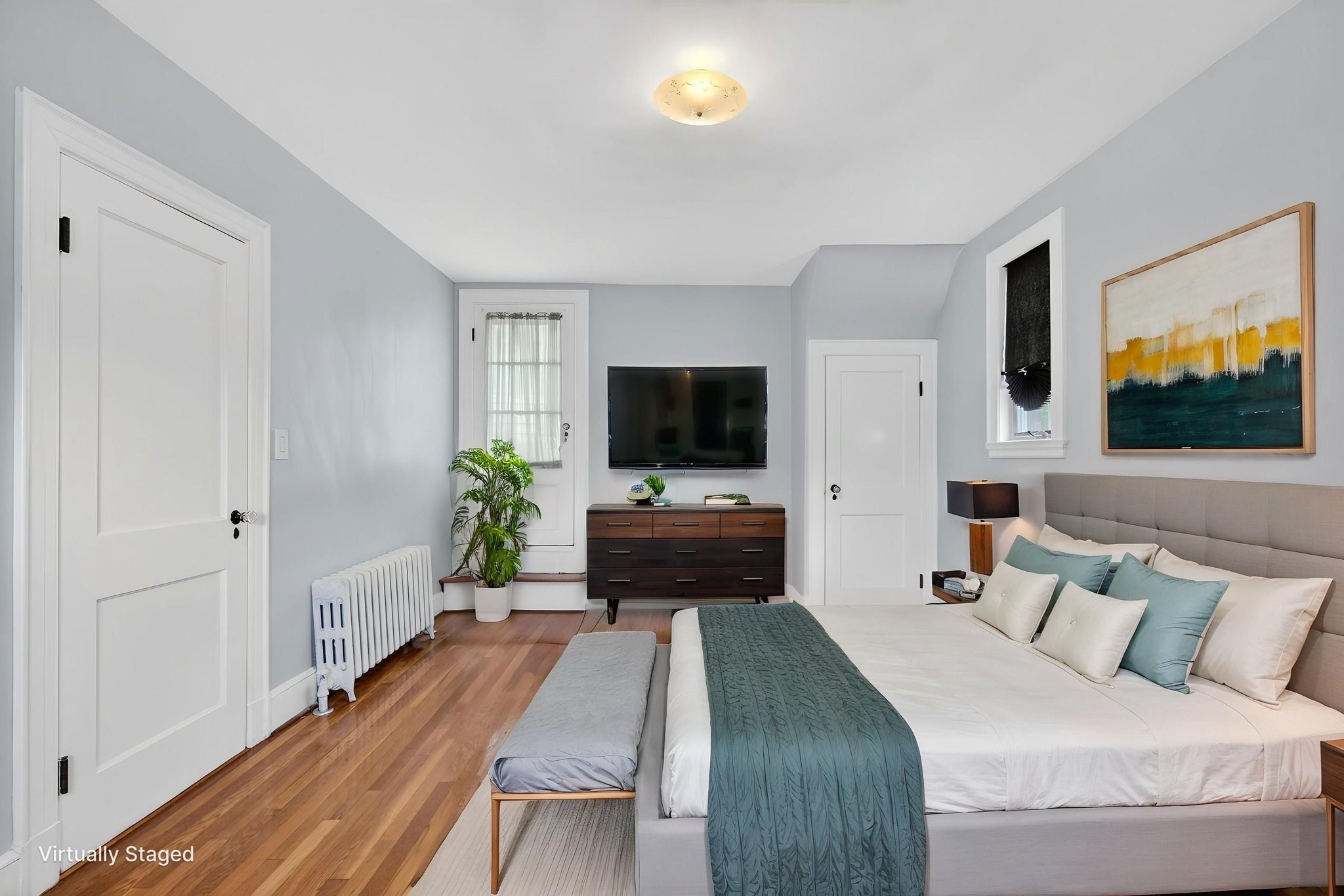 28 Thurlow Ave
