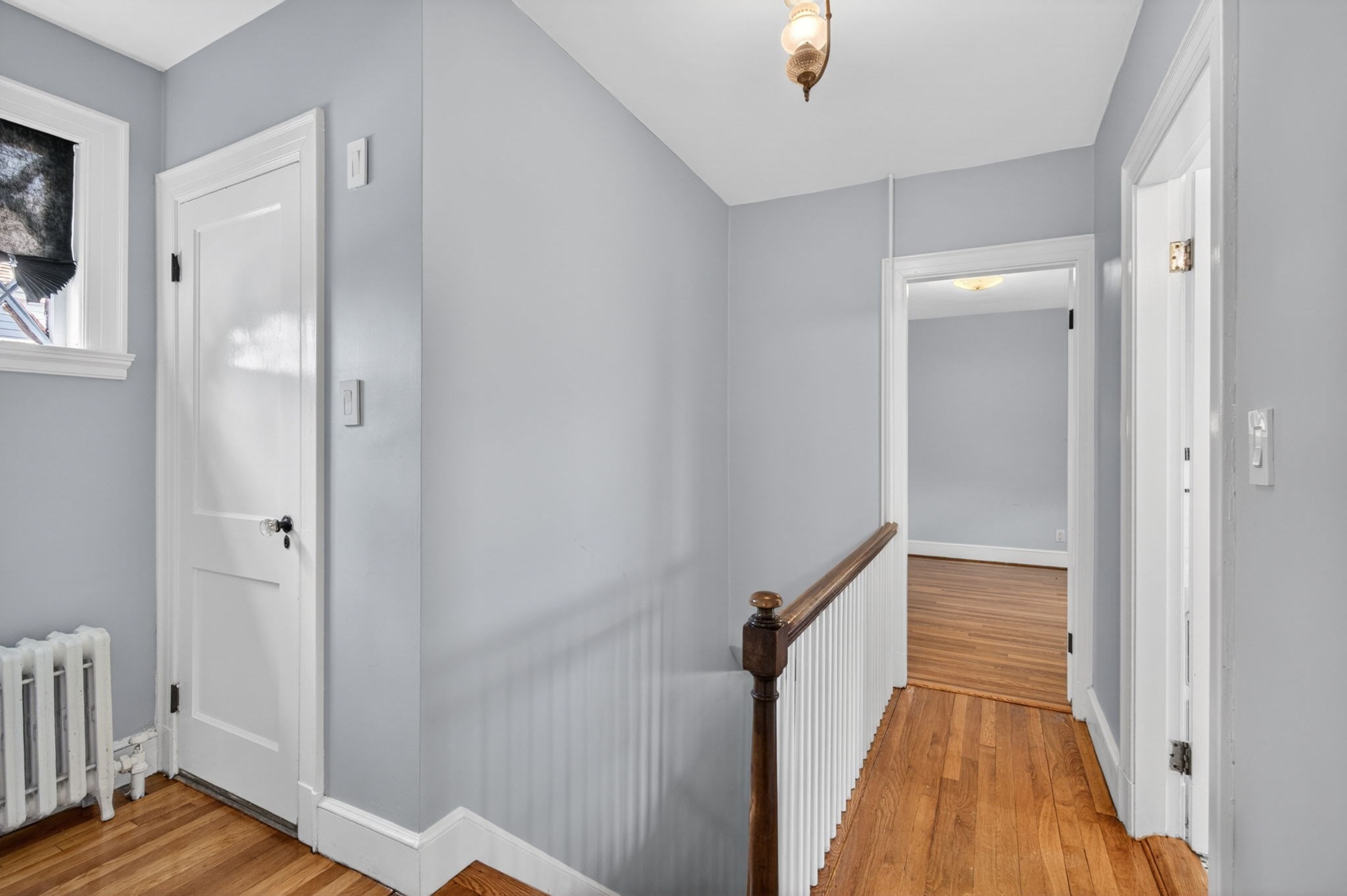 28 Thurlow Ave