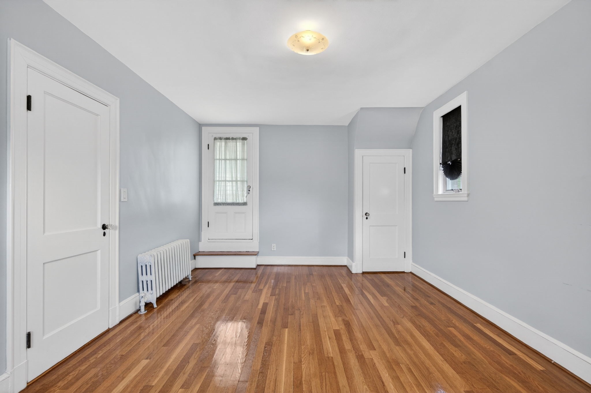 28 Thurlow Ave
