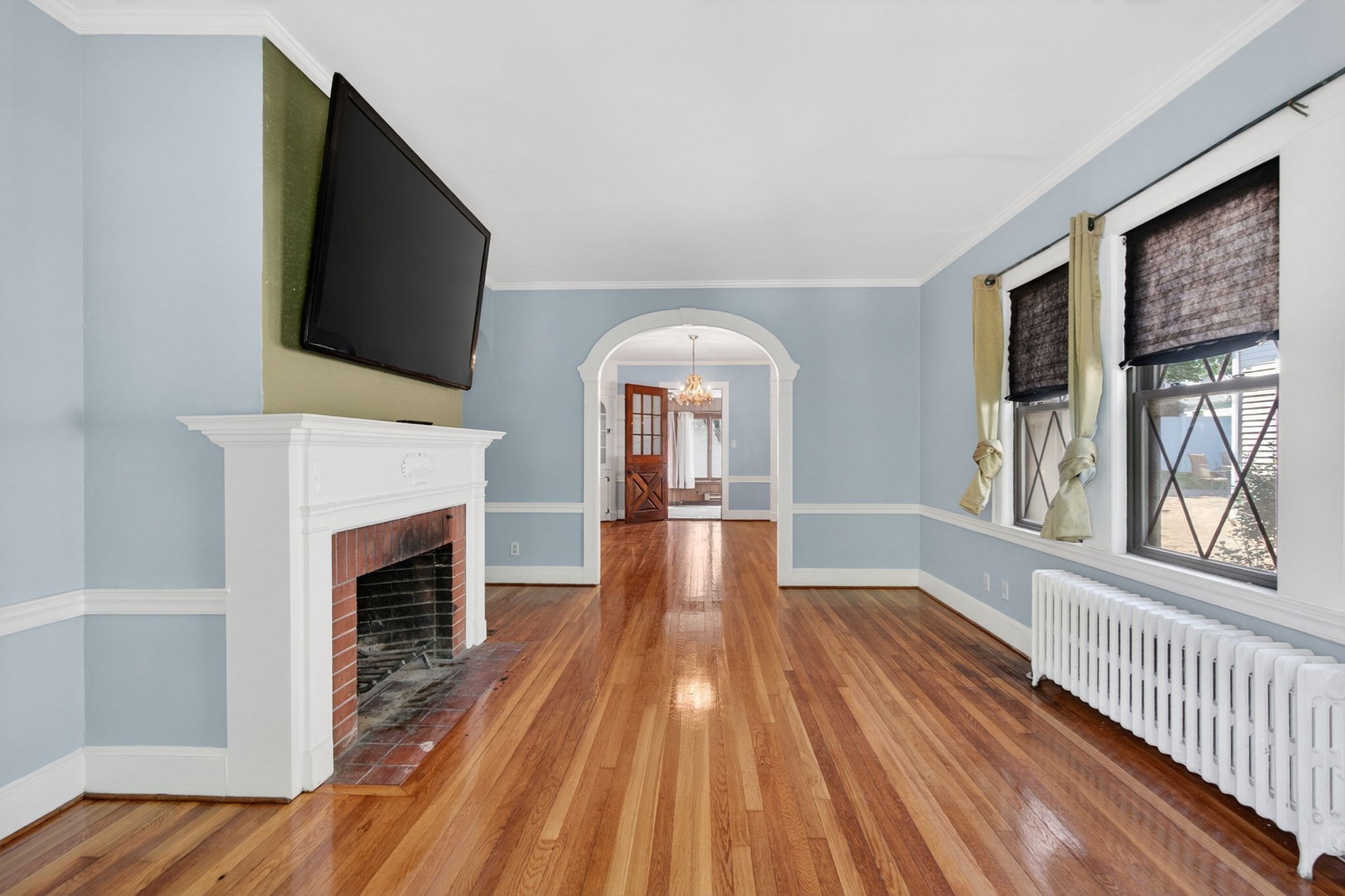28 Thurlow Ave