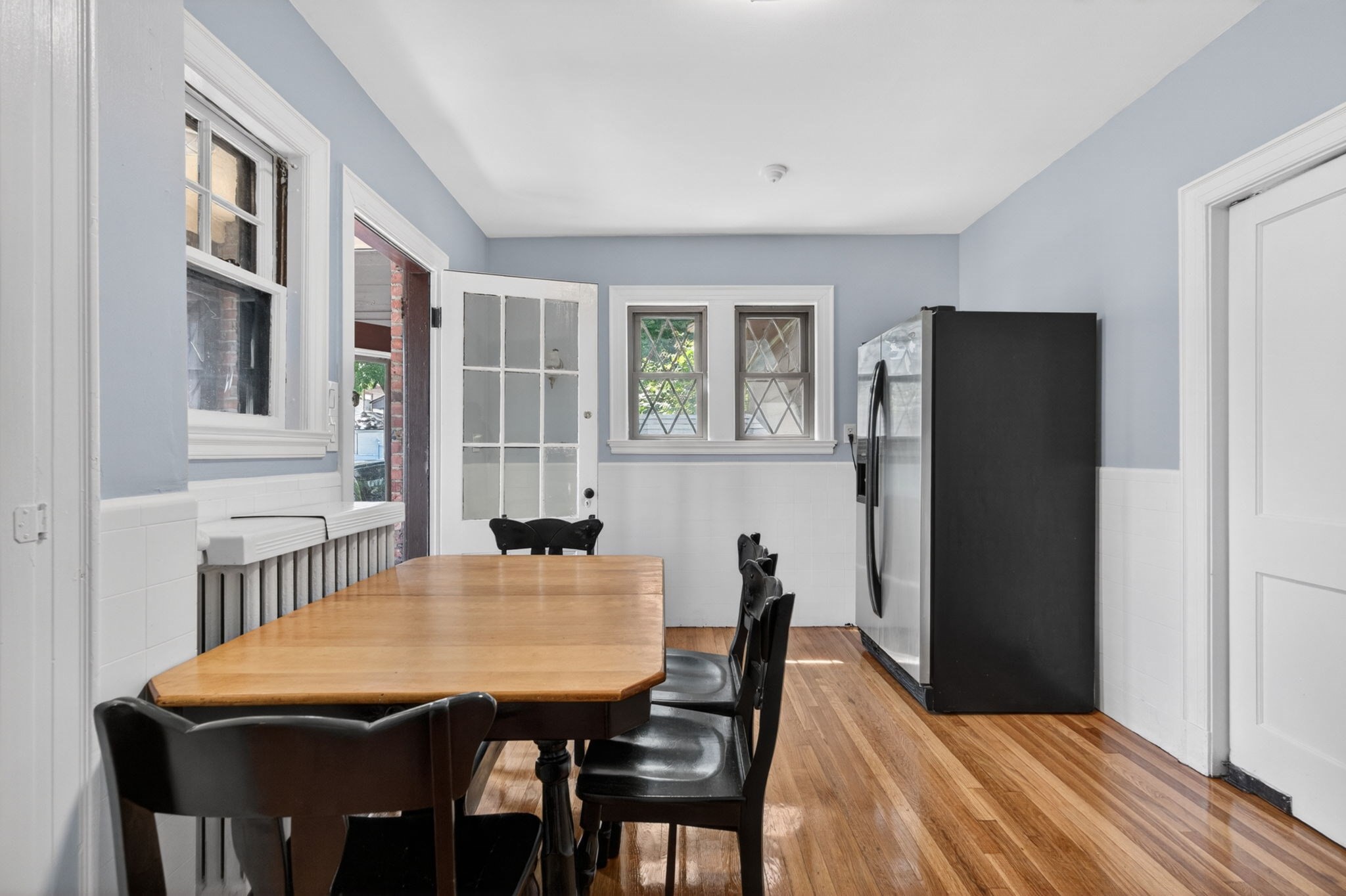 28 Thurlow Ave