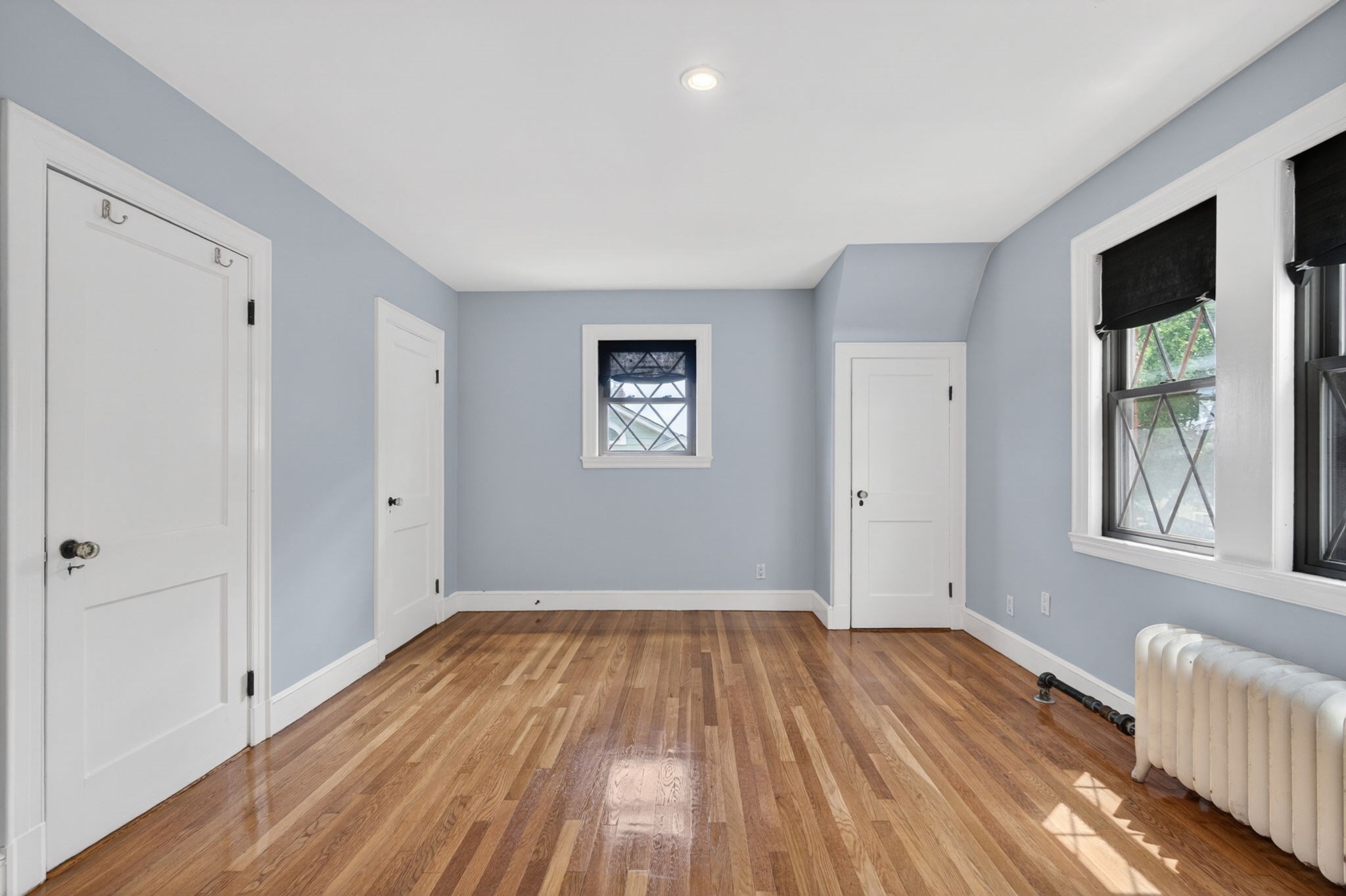 28 Thurlow Ave