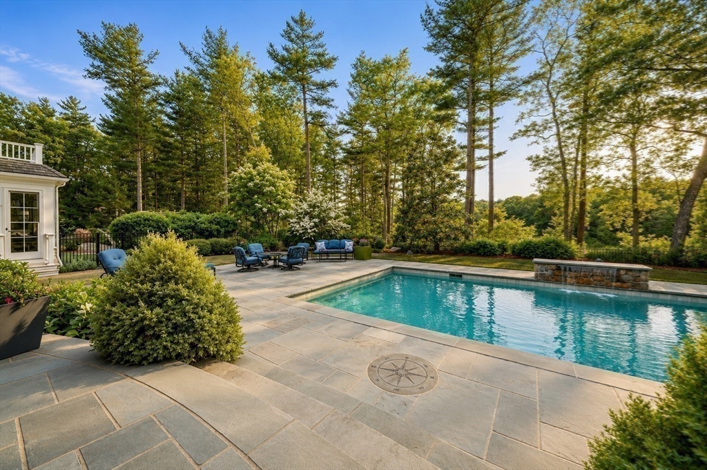 9 High Ridge Drive