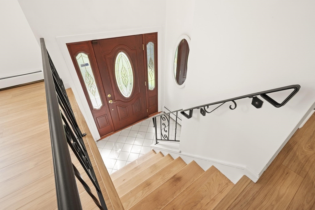 21 Clarke St