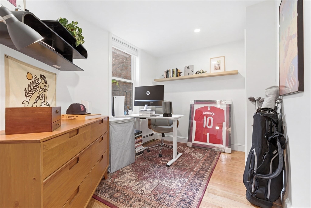 4 Derne St # 2