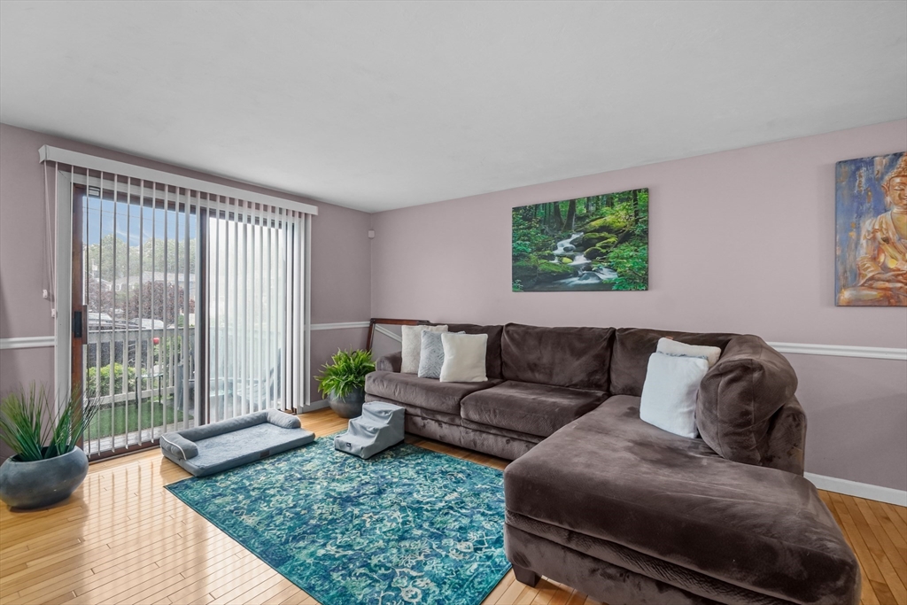 120 Lewin St # 1