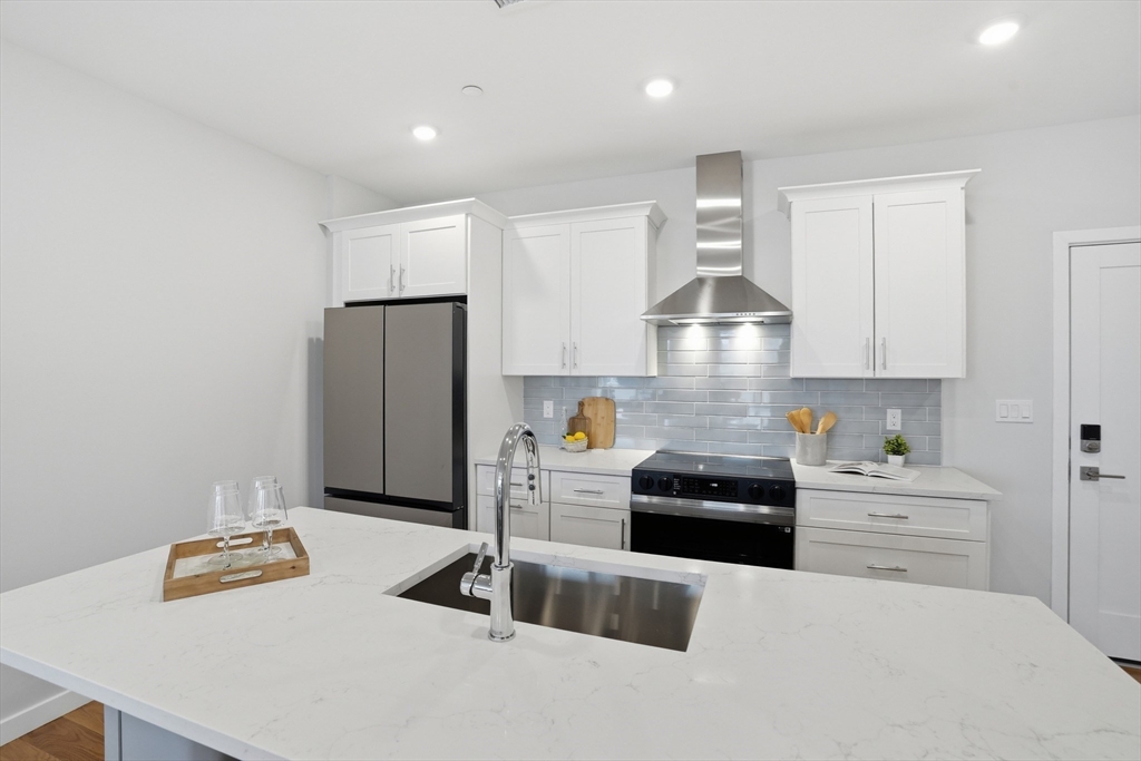 267 Old Colony # 308