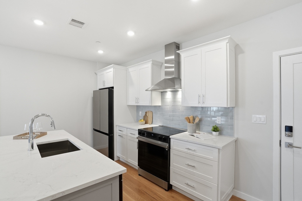 267 Old Colony # 308