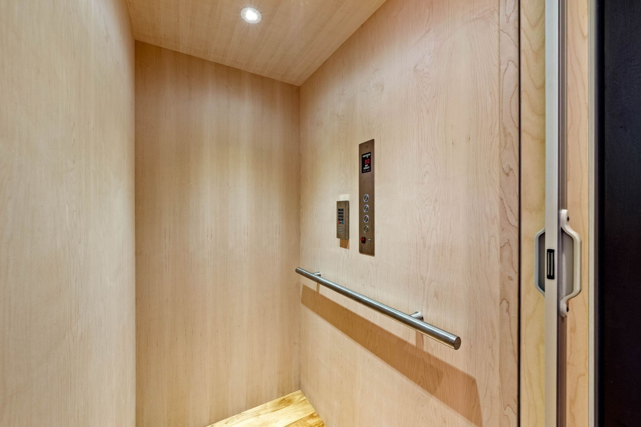 5 Redwood Cir