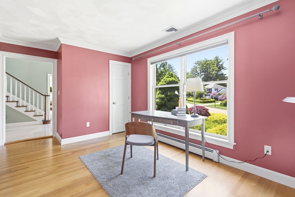 3 Russell Rd
