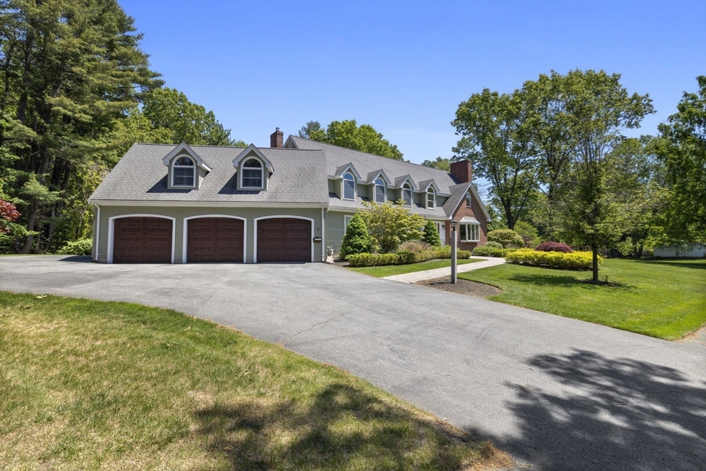 3 Russell Rd
