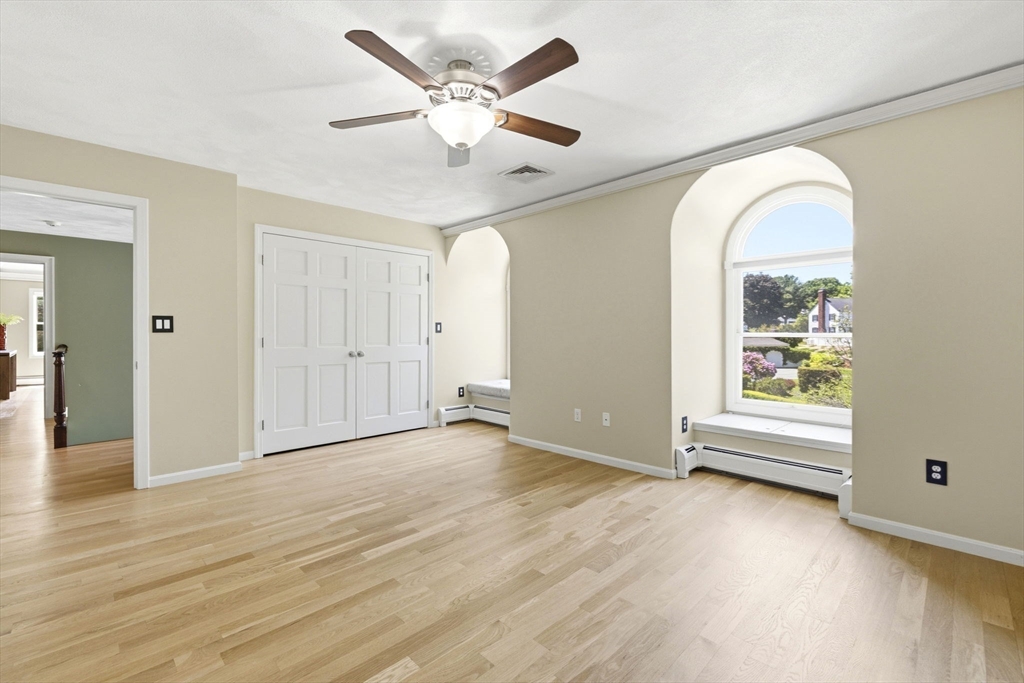 3 Russell Rd