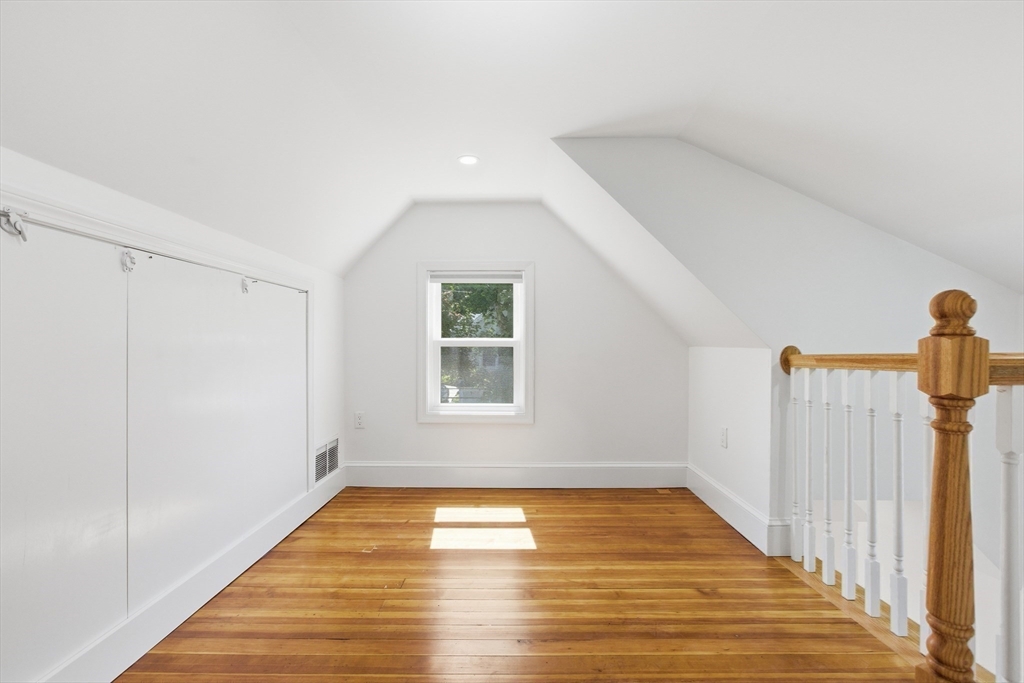 35 Williams St