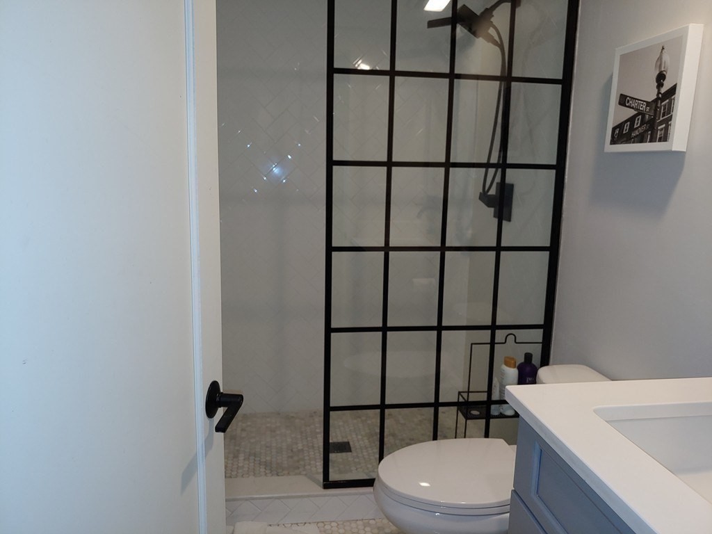 27 Charter Street # 3