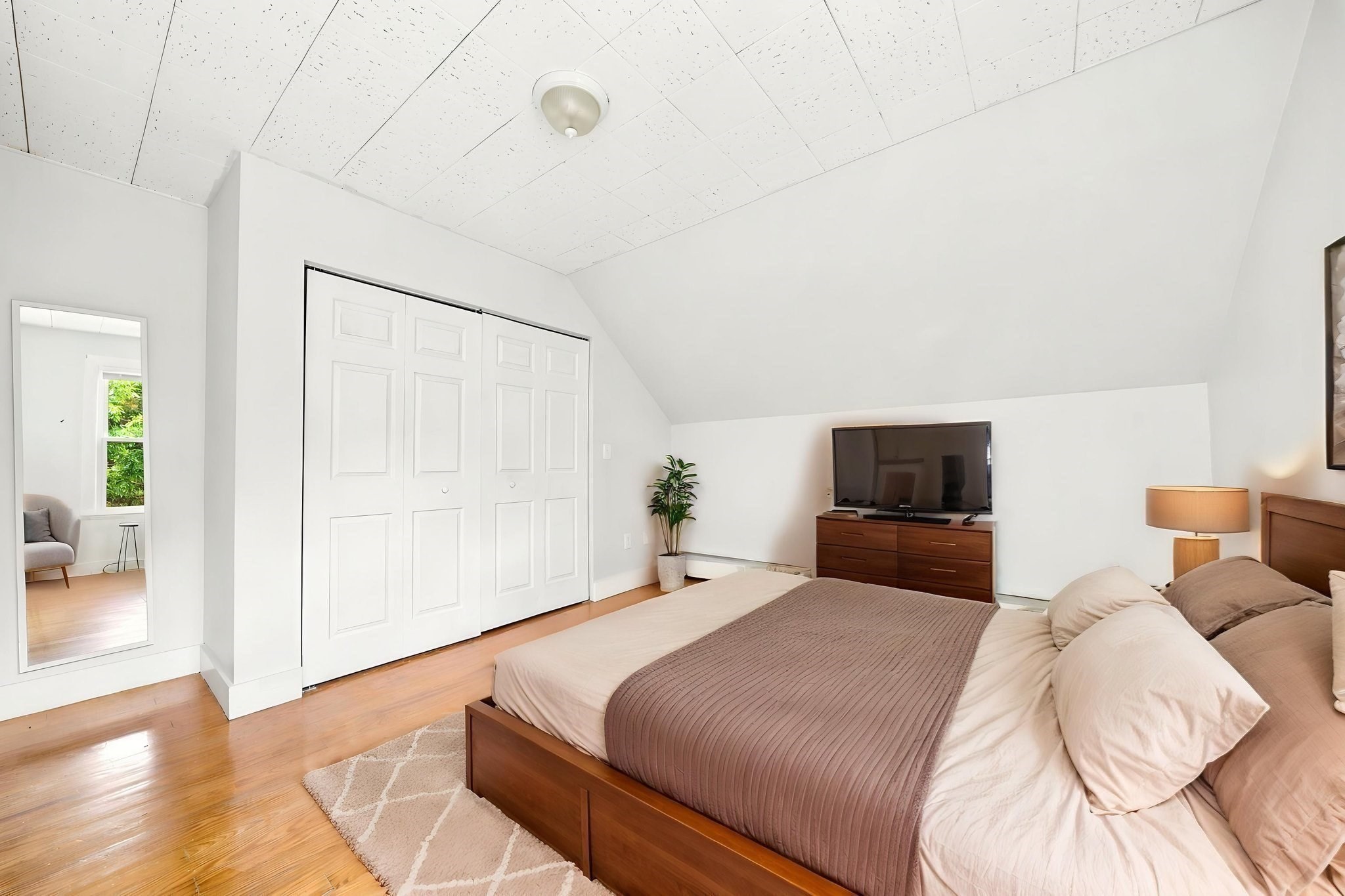 722 Highland Ave