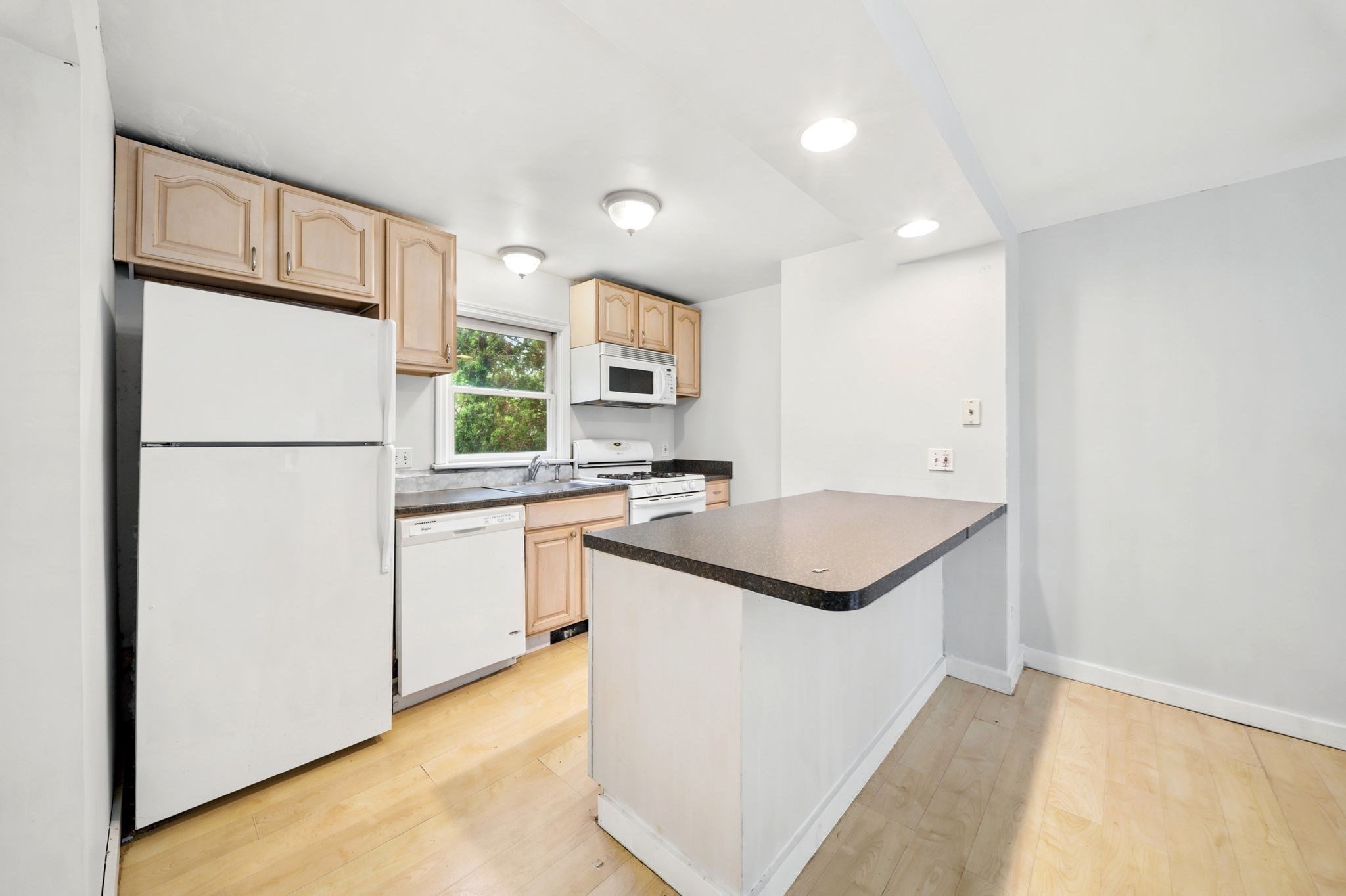 722 Highland Ave