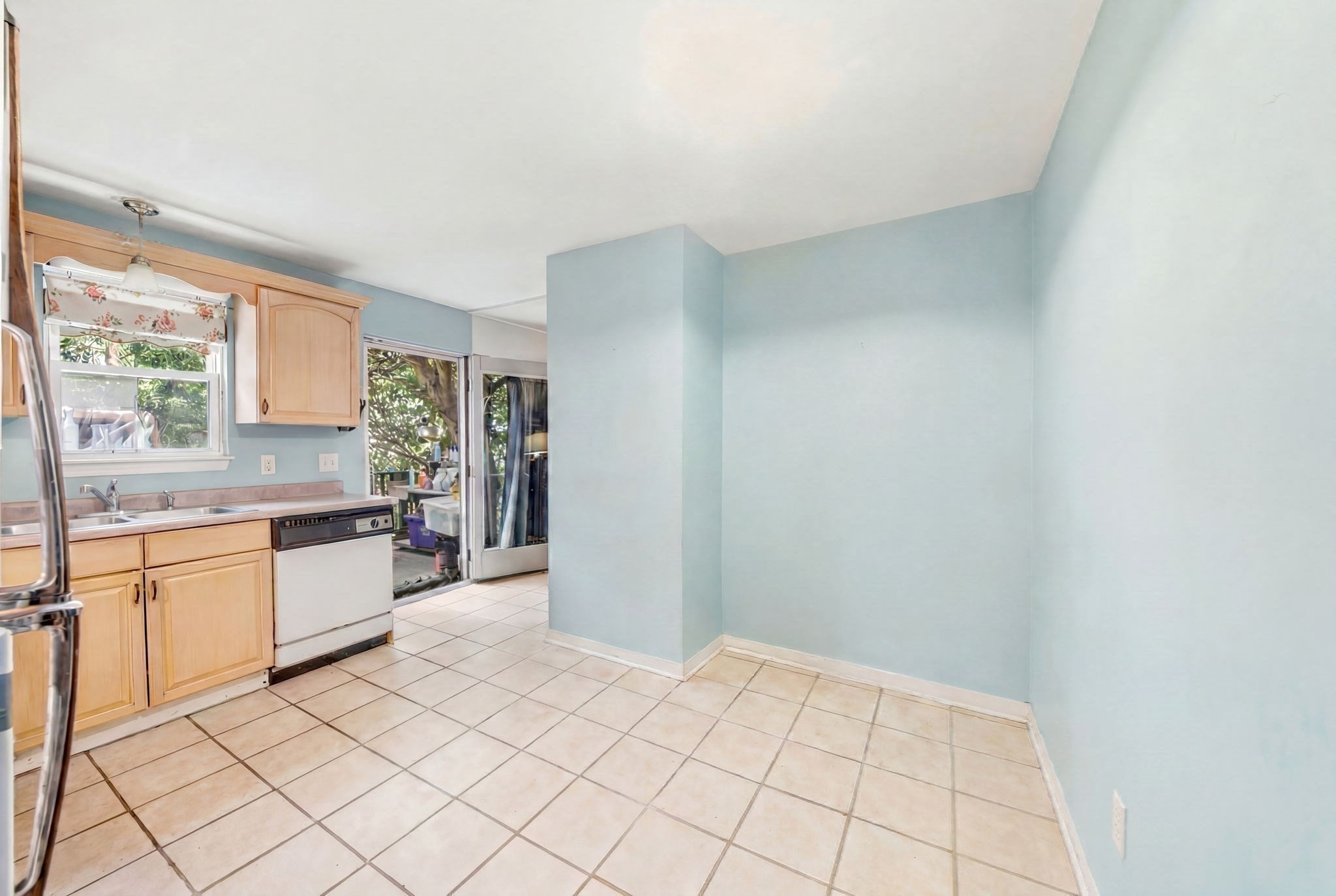 722 Highland Ave