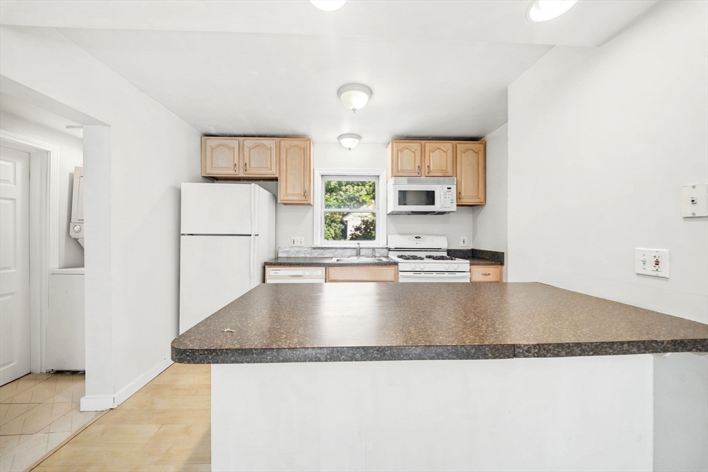 722 Highland Ave