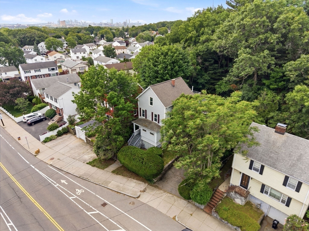 722 Highland Ave