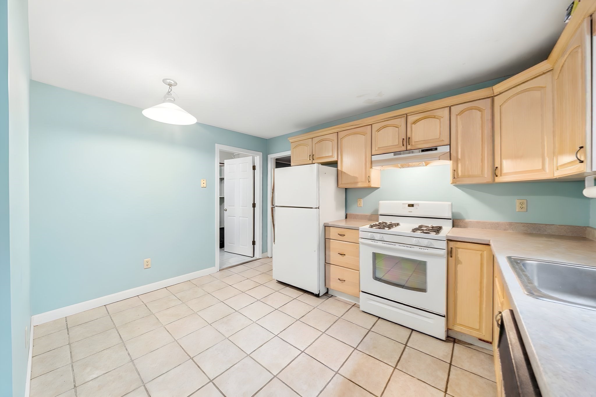 722 Highland Ave