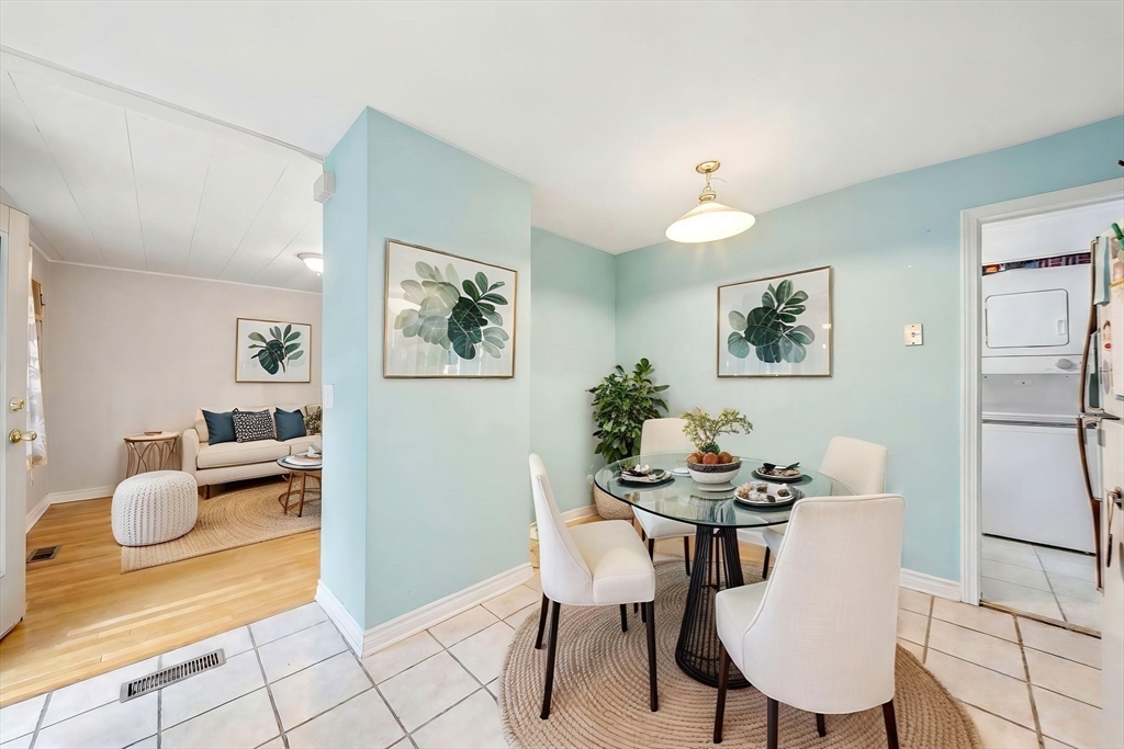 722 Highland Ave