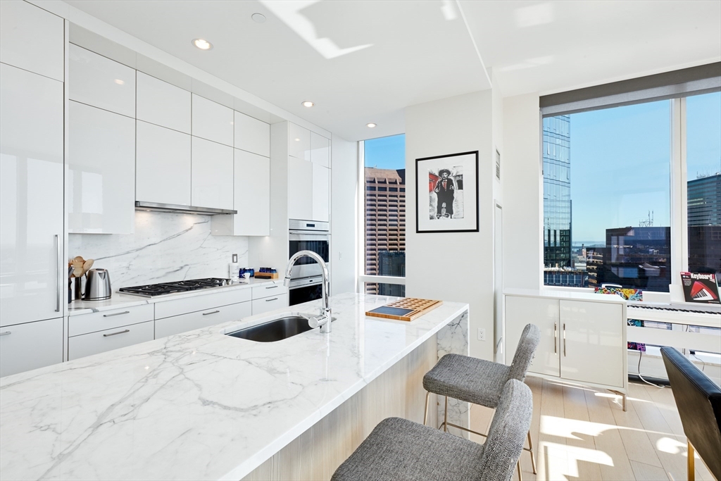 1 Franklin St # 4110