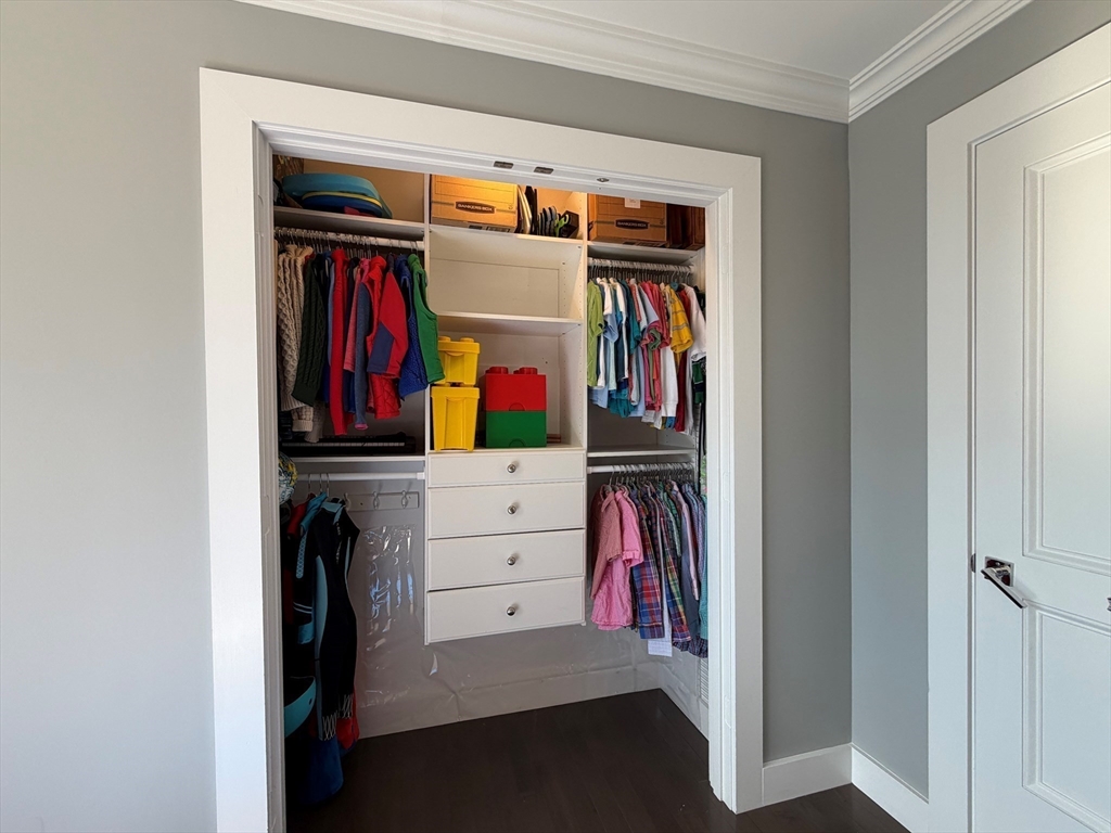 65 East India Row Unit: 30A/B