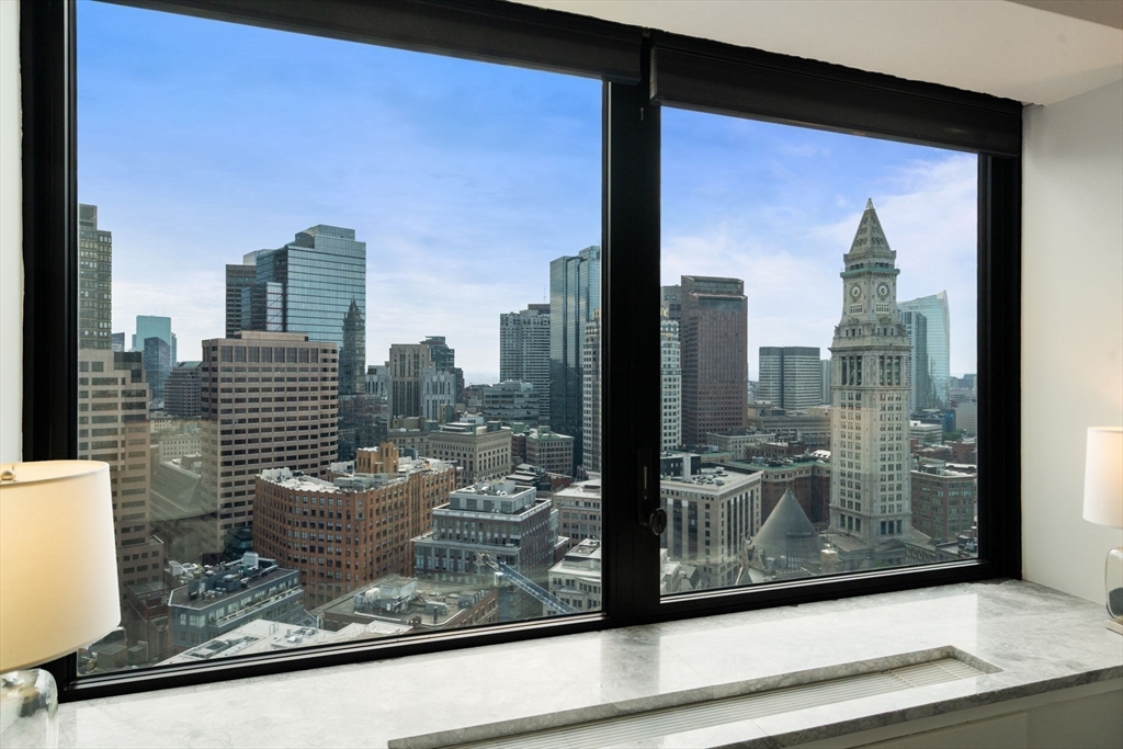 65 East India Row Unit: 30A/B