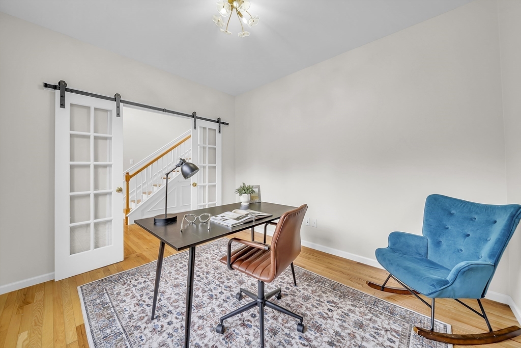 37 Aspen Ave