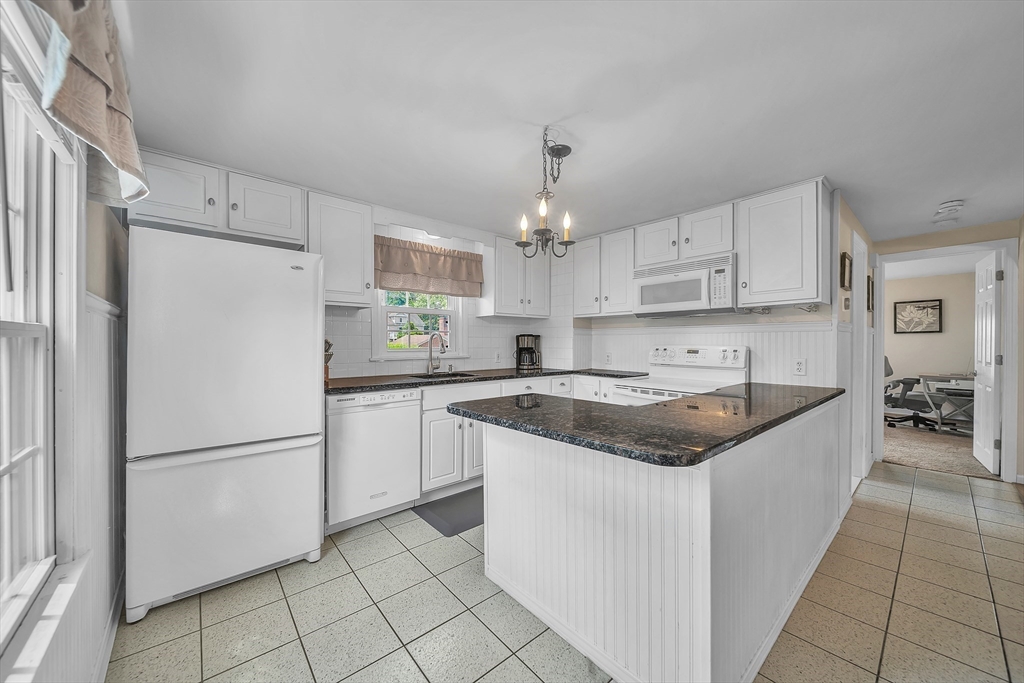 51 Barrington Rd