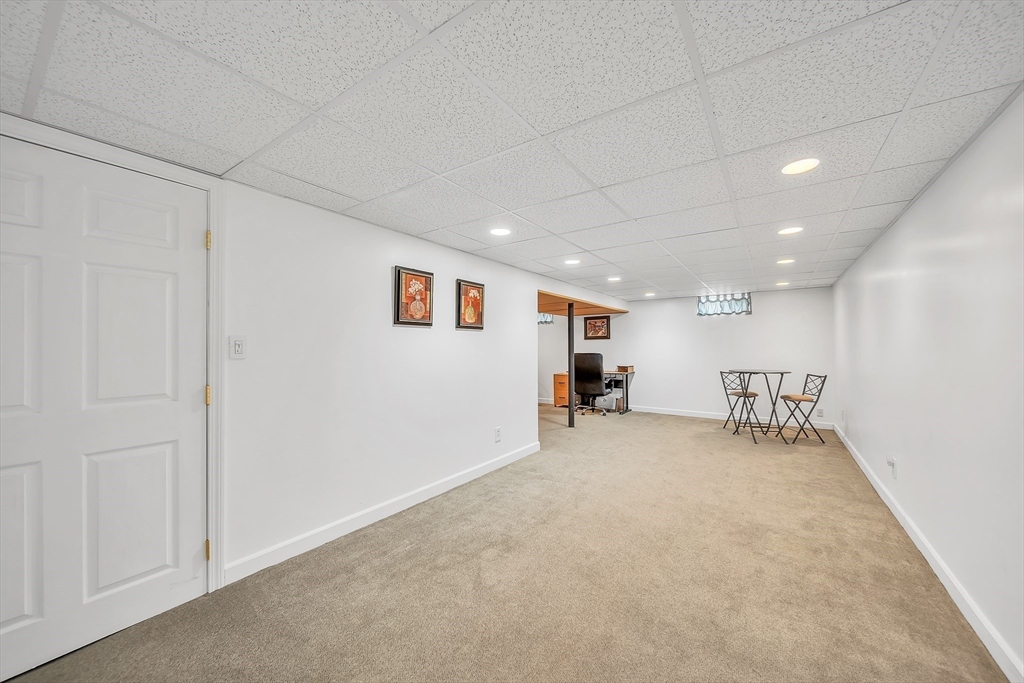 51 Barrington Rd