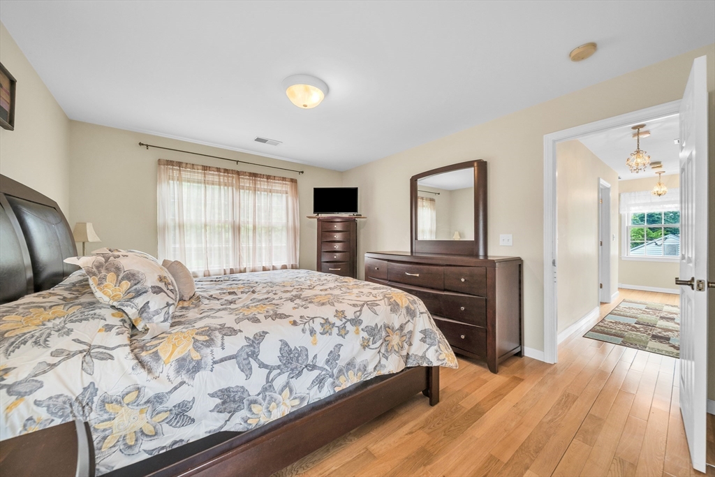 51 Barrington Rd