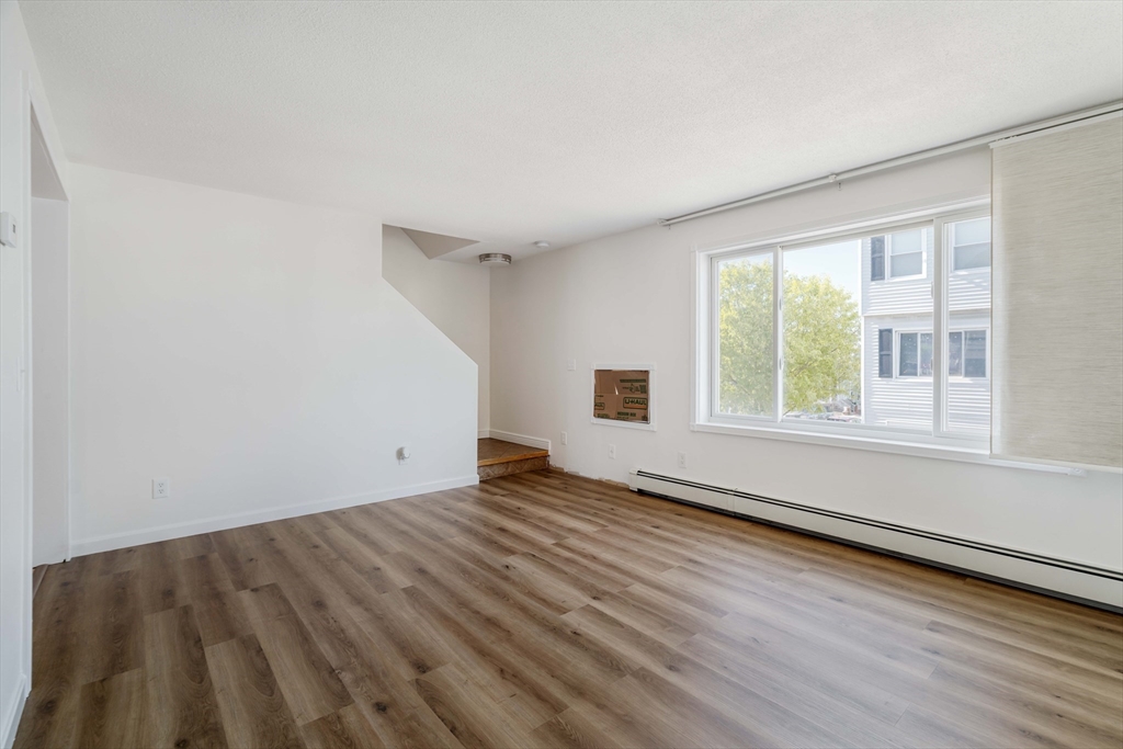 3 Spring Street # 3