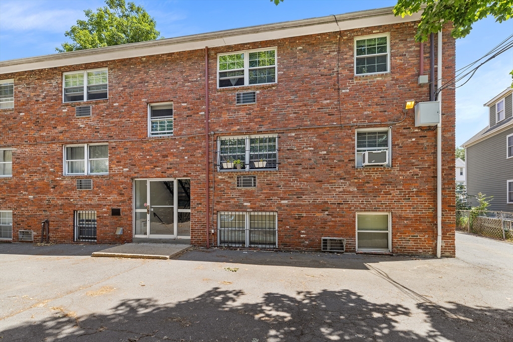 217 Neponset Ave # 33