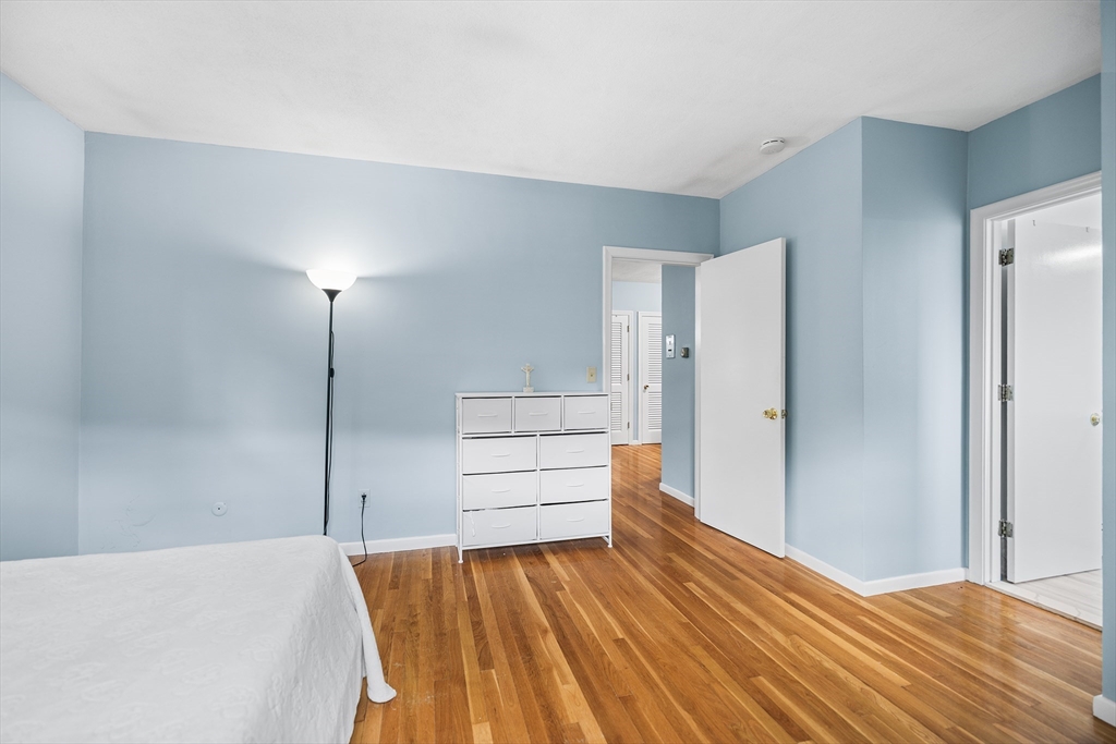 217 Neponset Ave # 33