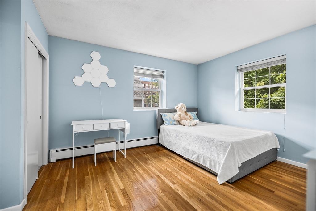217 Neponset Ave # 33