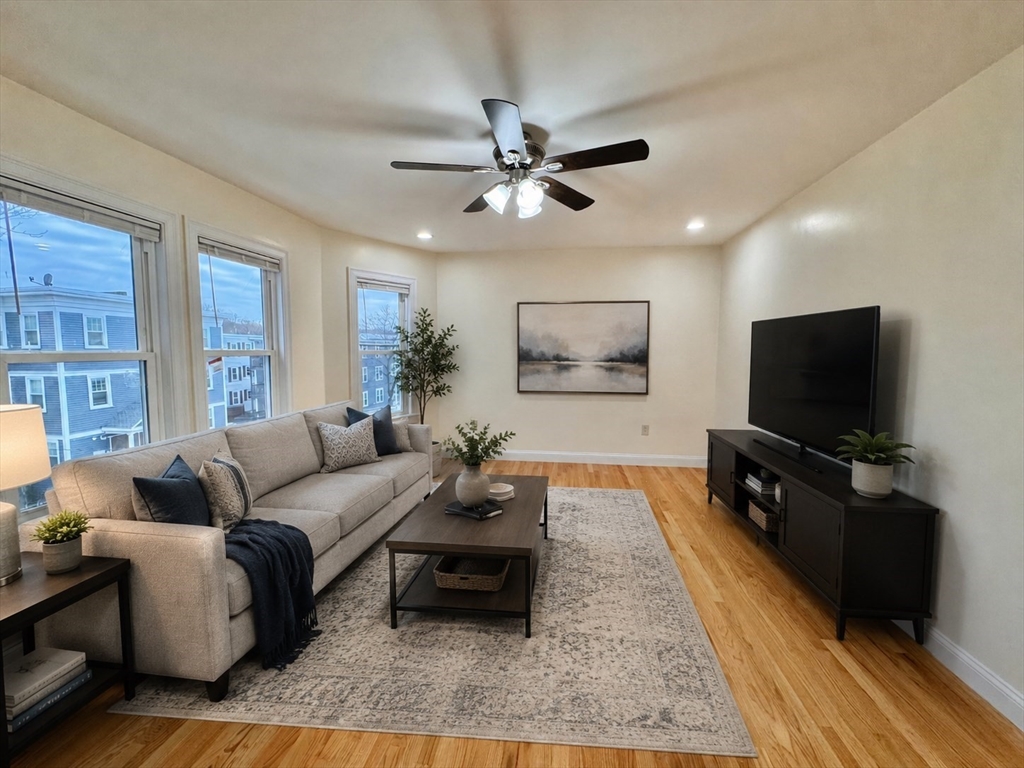 12 Boyd St # 3