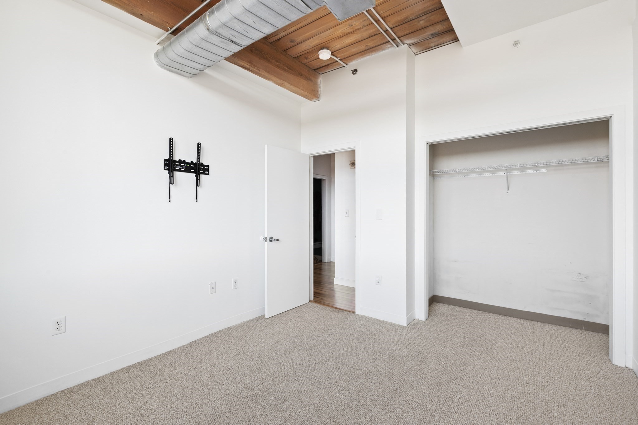 146 Court Street # 603