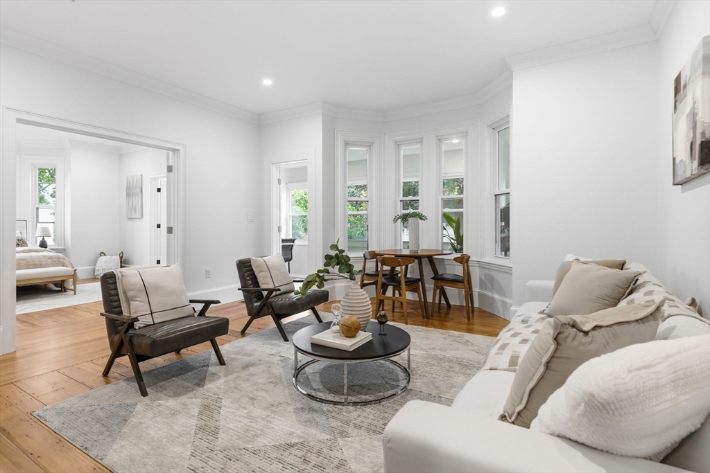 179 Main St # 1