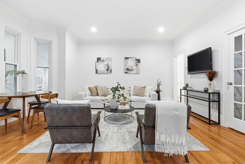 179 Main St # 1
