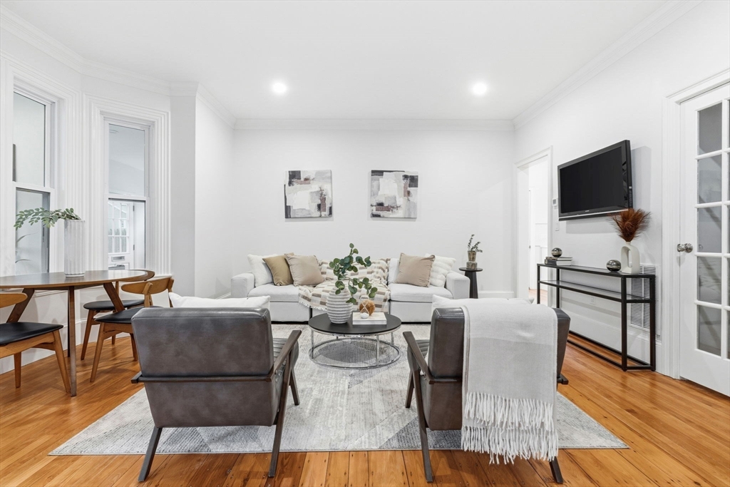 179 Main St # 1