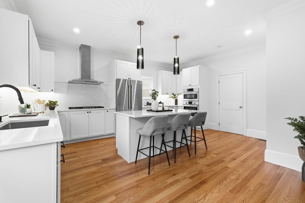 179 Main St # 1