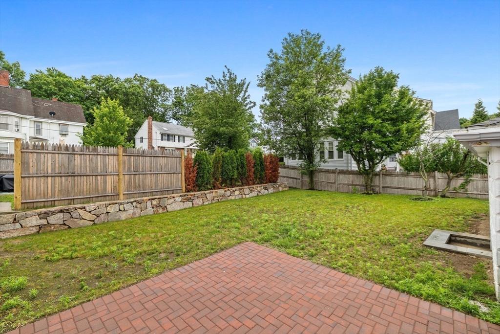 179 Main St # 1