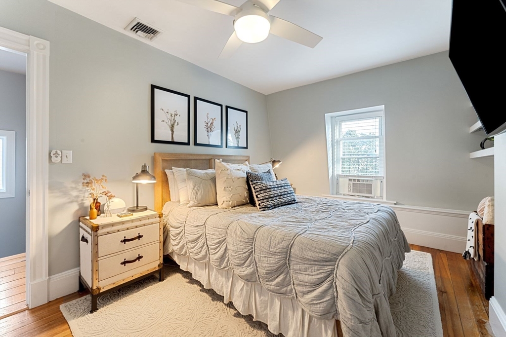 511 E 8th # 2
