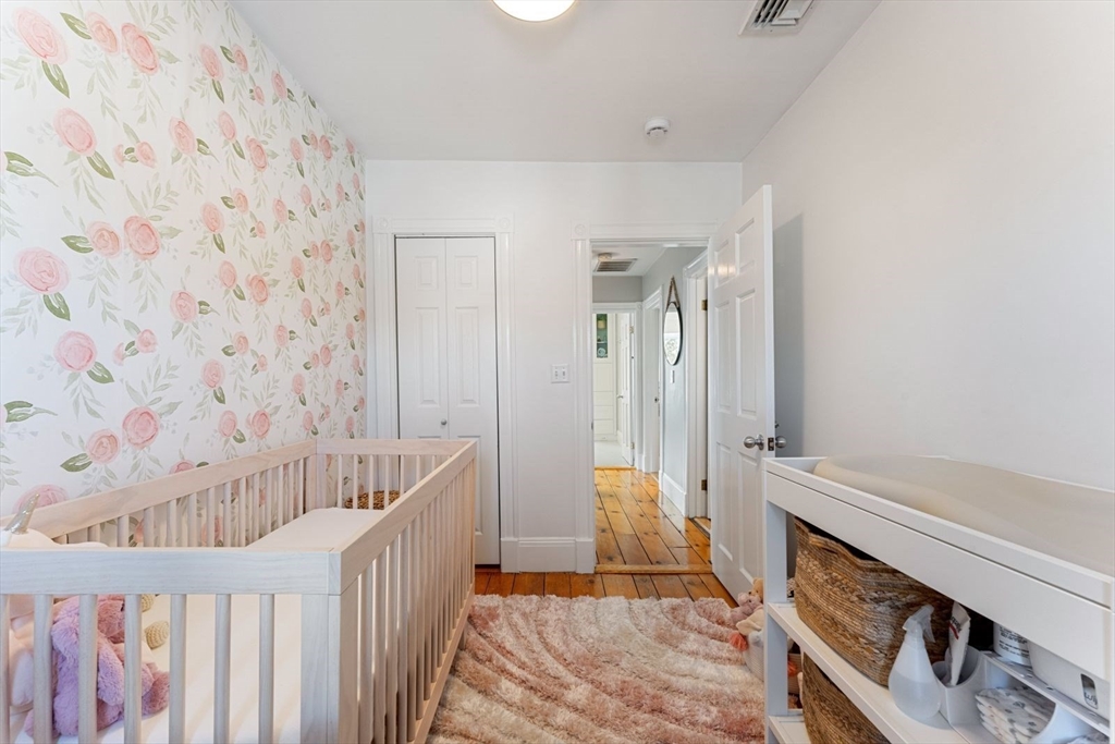 511 E 8th # 2