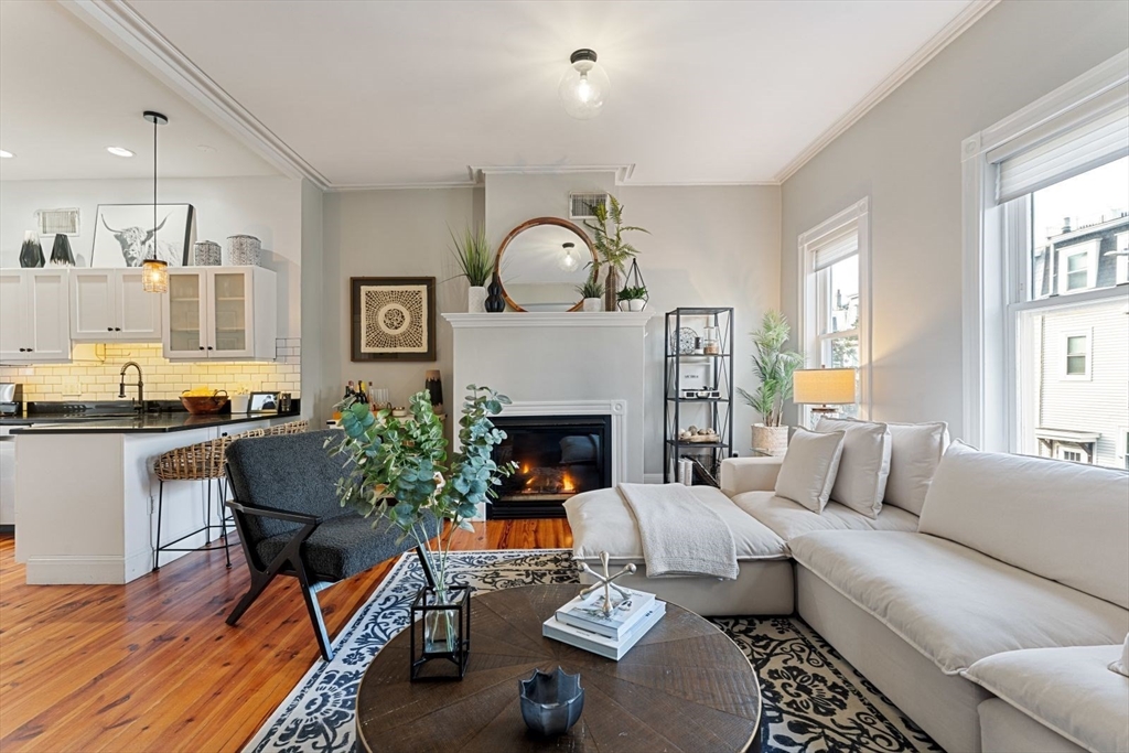 511 E 8th # 2