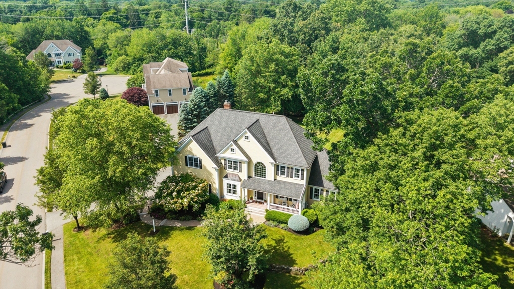 11 Tappan Way